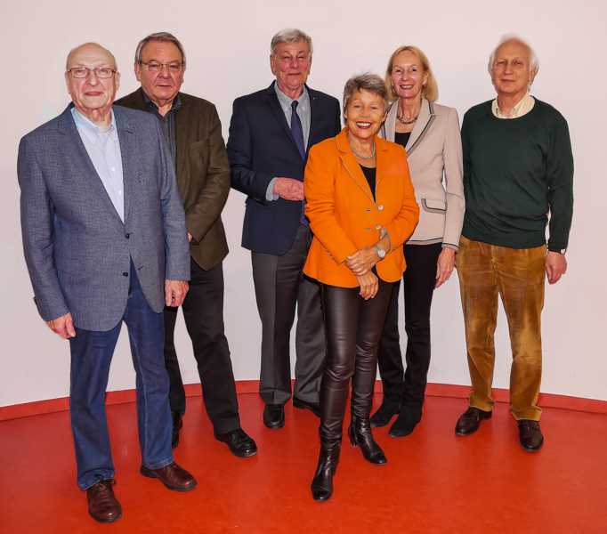 03-2017 X Vorstand mit weißHG